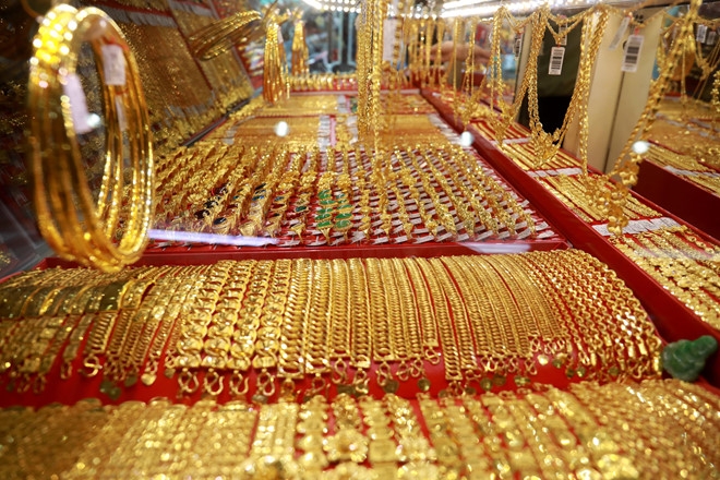 Giá vàng hôm nay tiếp tục tăng cao nhất 200.000 đồng/lượng. (Ảnh: Thanh Niên)