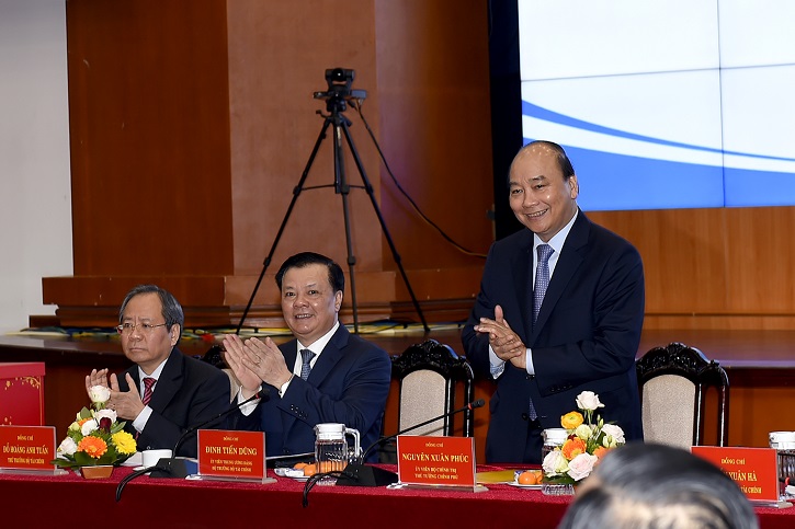 Thủ tướng Chính phủ Nguyễn Xuân Phúc đến dự và chỉ đạo Hội nghị.