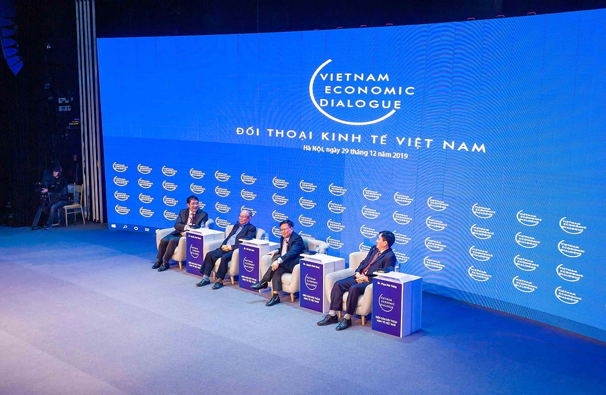 Phiên đối thoại kinh tế Việt Nam giữa các chuyên gia kinh tế hàng đầu Việt Nam sáng ngày 29/12/2019