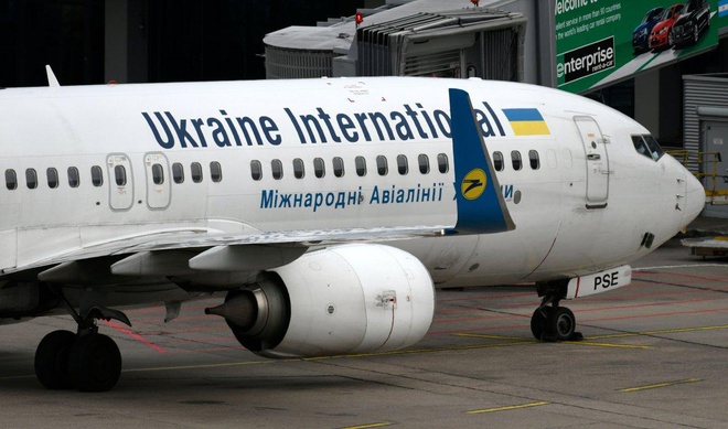Máy bay của Ukraine International đã rơi ngay sau khi cất cánh. Ảnh: Getty.